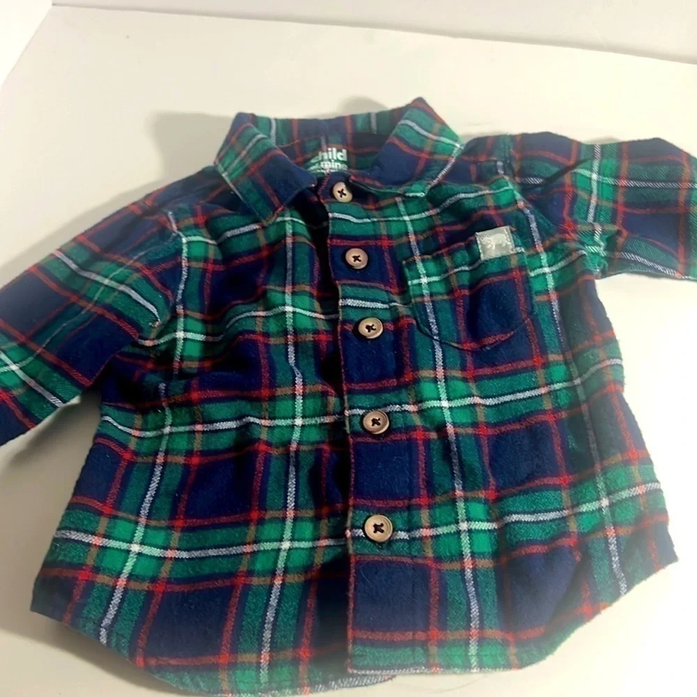 Carters - Child of mine plaid shirt long sleeves size 3-6 m